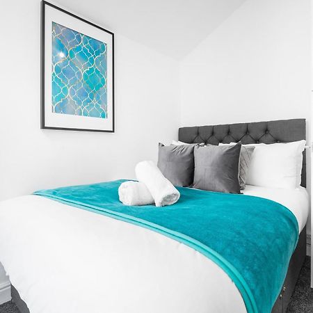 Harborne 2 Bedroom House - Parking - Smart Tv - Wifi - 62W Birmingham Kültér fotó