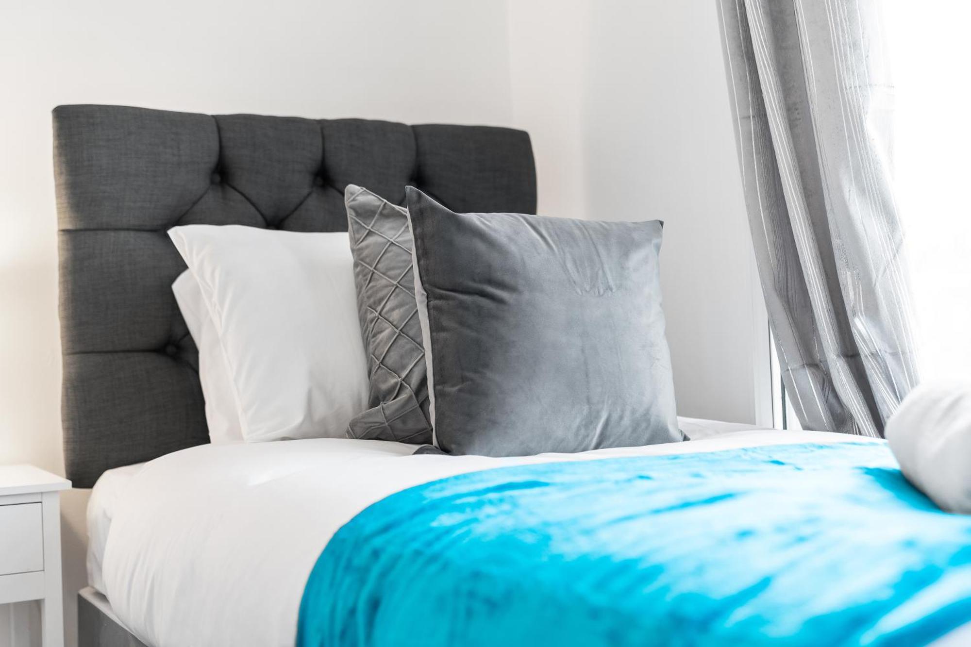 Harborne 2 Bedroom House - Parking - Smart Tv - Wifi - 62W Birmingham Kültér fotó