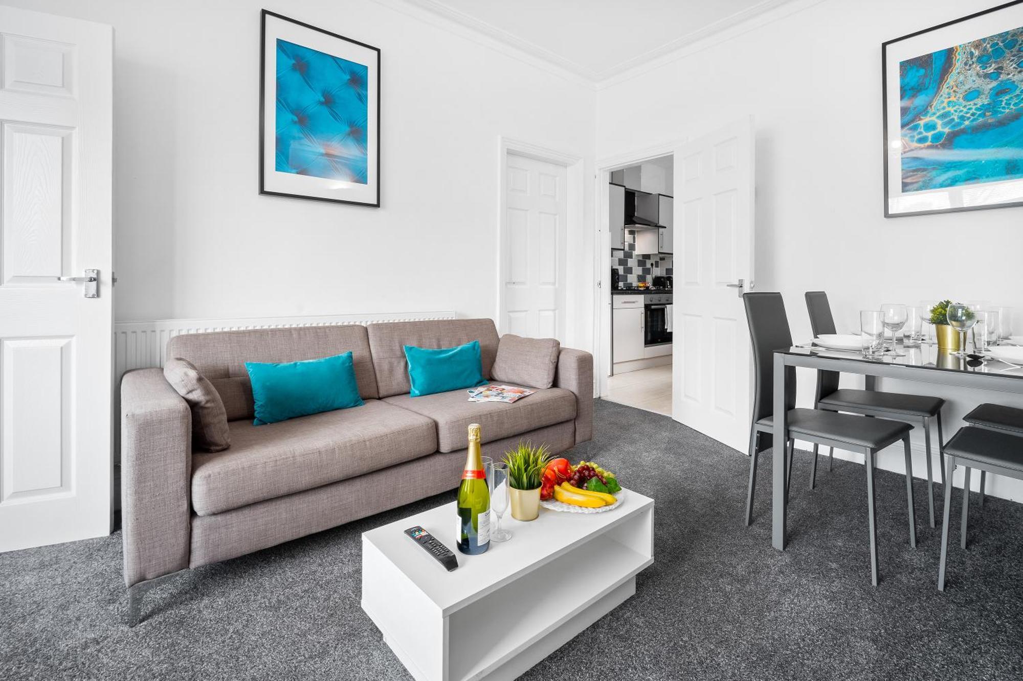 Harborne 2 Bedroom House - Parking - Smart Tv - Wifi - 62W Birmingham Kültér fotó